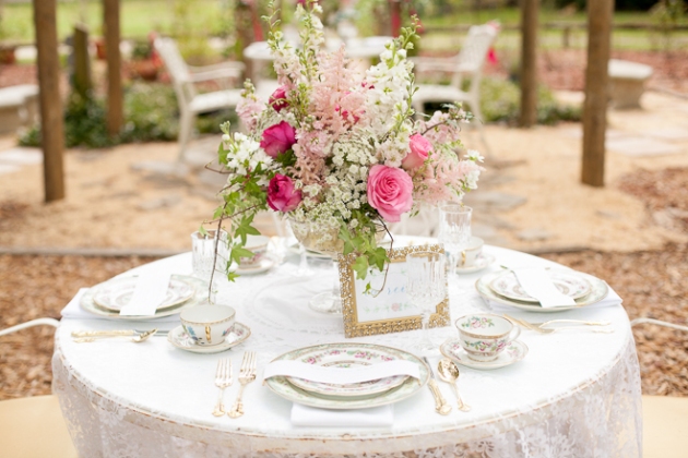 Bumby Photography, Harmony Gardens, Dogwood Blossom Stationery, Table Setting