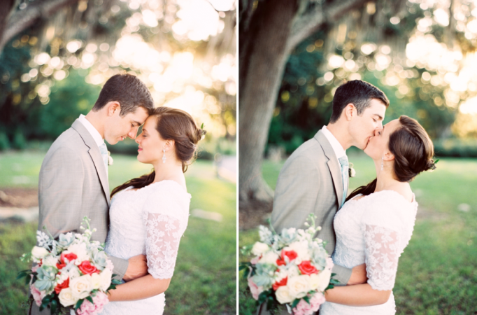 Best Photography, Dogwood Blossom Stationery, Orlando weddings, bride and groom outdoor kiss