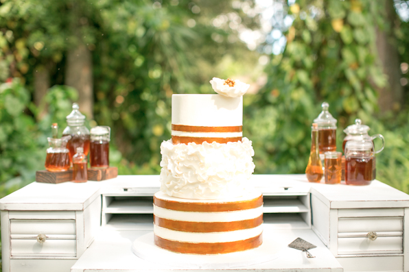 Amalie Orrange Photography, Dogwood Blossom Stationery, Chic rustic wedding cake, Orlando weddings