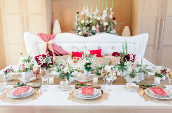 Andi Mans Photography, Dogwood Blossom Stationery, Orlando weddings, table setting