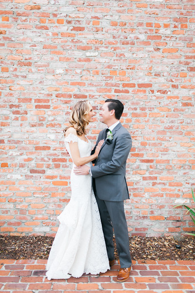 Casa-Feliz-Bride-Groom-Andi-Mans-Photography-Makeover-Station-Calvet-Couture-Bridal-Rustic-Wedding-Ideas-Dogwood-Blossom-Stationery-Event