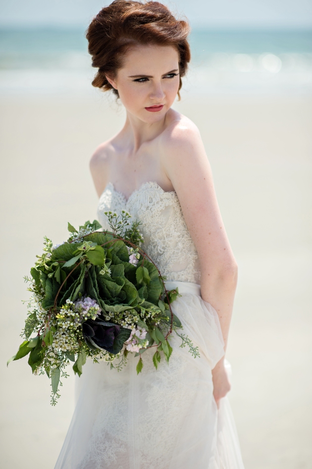Bride with green bouquet